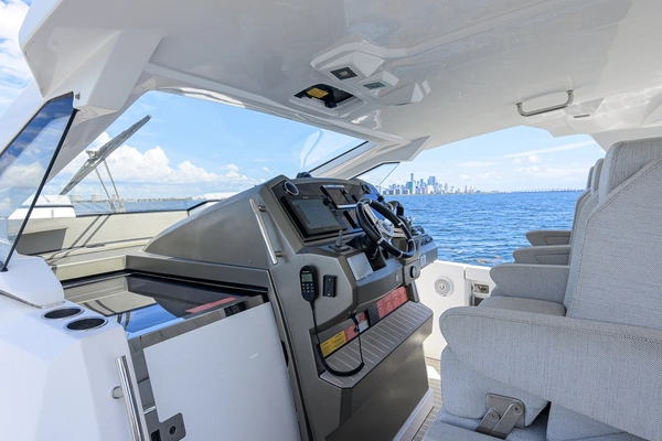 Azimut Verve 40 Yacht For Sale