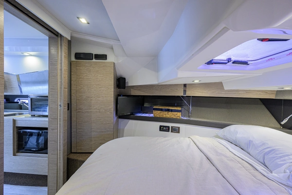 Azimut Verve 40 Yacht For Sale