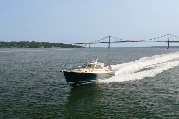 Hinckley 36 EP Yacht For Sale