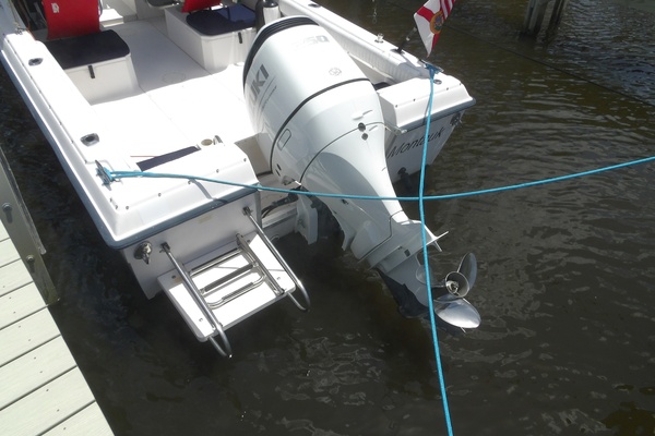 22ft Grady White Yacht For Sale