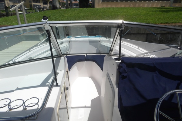22ft Grady White Yacht For Sale
