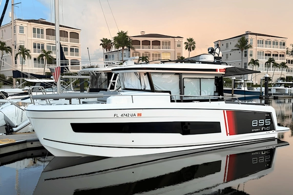 29-ft-Jeanneau-2025-NC 895 Sport S2- Bonita Springs Florida United States  yacht for sale