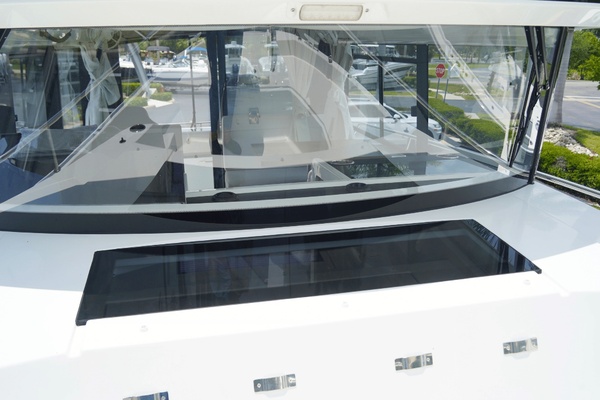29ft Jeanneau Yacht For Sale