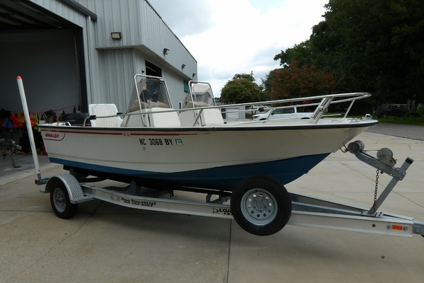16ft Boston Whaler Yacht For Sale