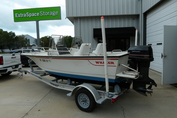 16ft Boston Whaler Yacht For Sale