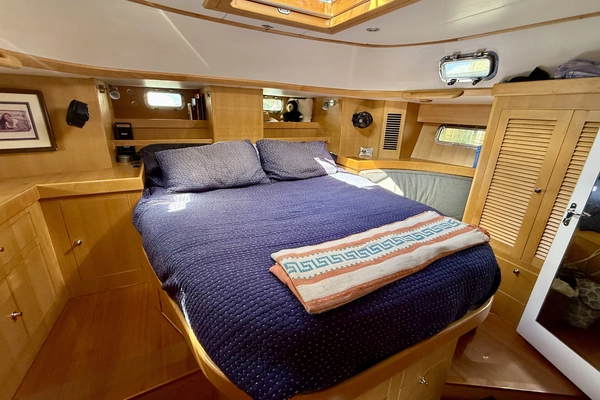 Hylas 56 Yacht For Sale