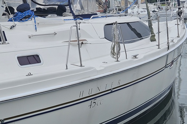 45ft Hunter Yacht For Sale