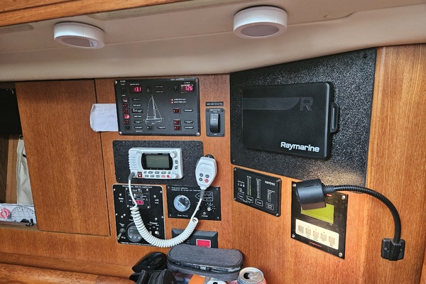 45ft Hunter Yacht For Sale
