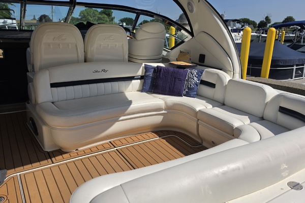 Anchor Management 42ft Sea Ray Yacht For Sale