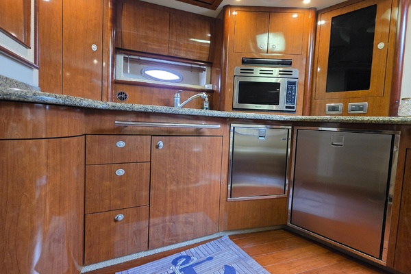 Anchor Management 42ft Sea Ray Yacht For Sale