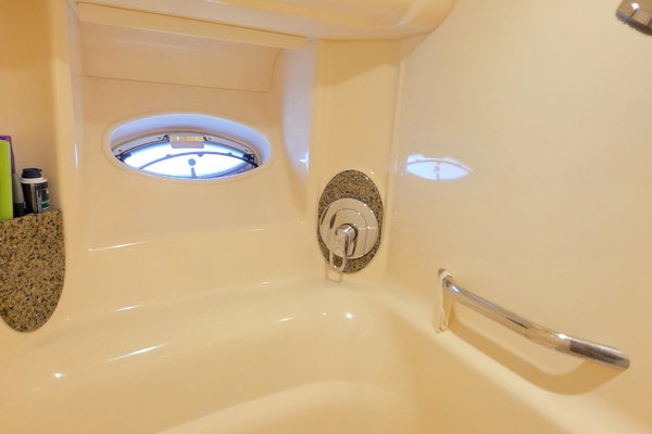 Anchor Management 42ft Sea Ray Yacht For Sale