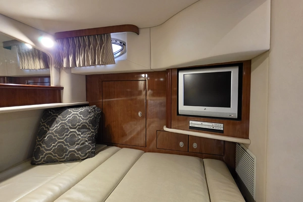 Sea Ray 420 Sundancer Yacht For Sale