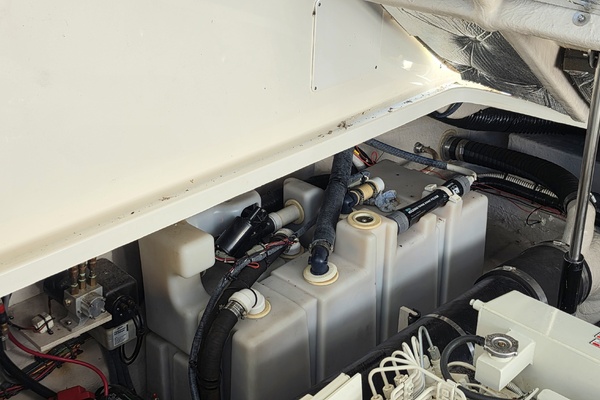 Anchor Management 42ft Sea Ray Yacht For Sale