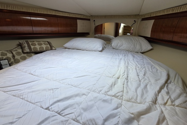 Anchor Management 42ft Sea Ray Yacht For Sale
