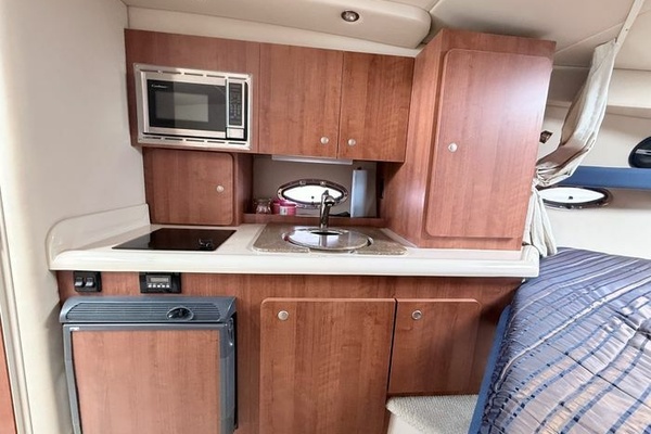 30ft Cruisers Yachts Yacht For Sale