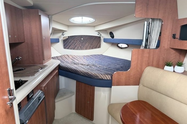 30ft Cruisers Yachts Yacht For Sale