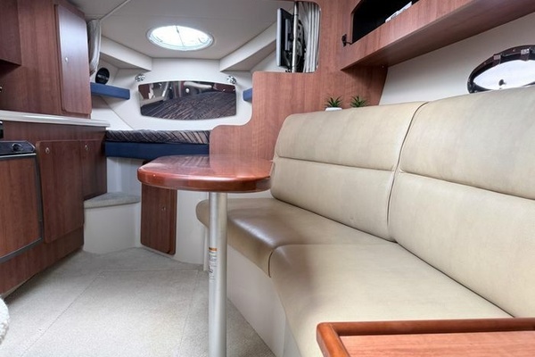 30ft Cruisers Yachts Yacht For Sale