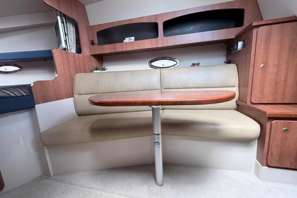 30ft Cruisers Yachts Yacht For Sale