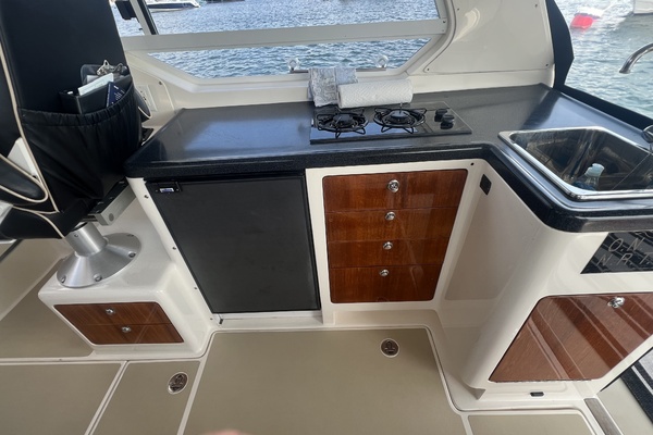 The Pearl 33ft True North Yacht For Sale