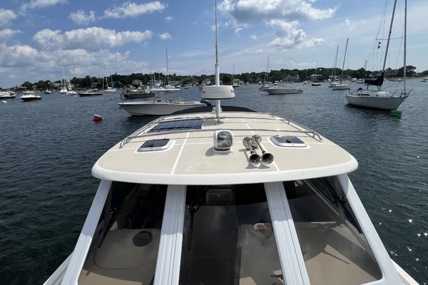 The Pearl 33ft True North Yacht For Sale