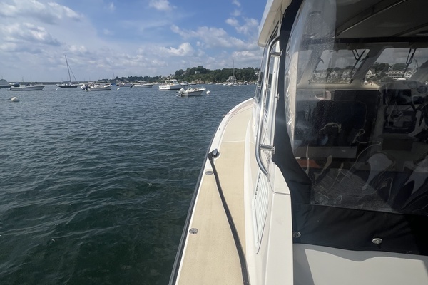 The Pearl 33ft True North Yacht For Sale