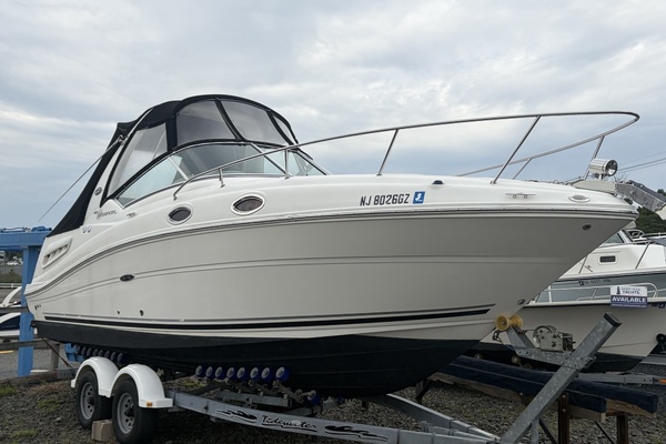 26ft Sea Ray Yacht For Sale