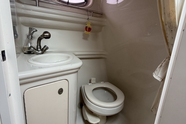 26ft Sea Ray Yacht For Sale