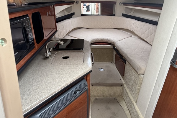 26ft Sea Ray Yacht For Sale