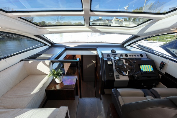 50ft Fairline Yacht For Sale