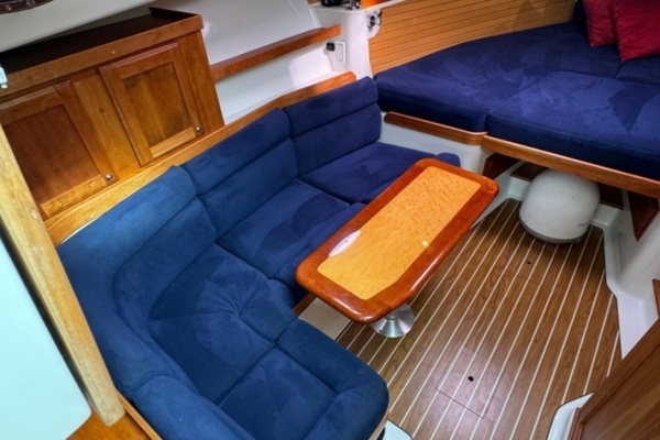 33ft Back Cove Yacht For Sale