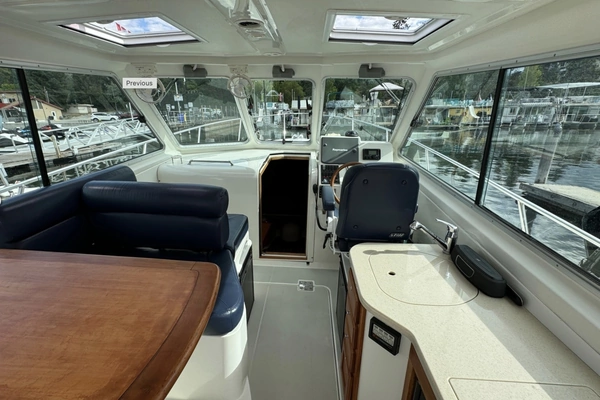 Back Cove 33 Yacht For Sale