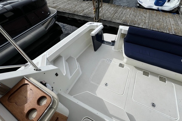 33ft Back Cove Yacht For Sale