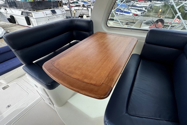 33ft Back Cove Yacht For Sale