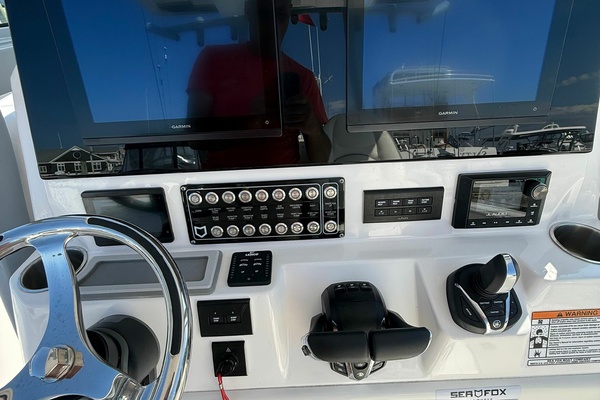 28ft Sea Fox Yacht For Sale