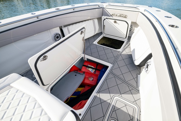 39ft Nor Tech Yacht For Sale