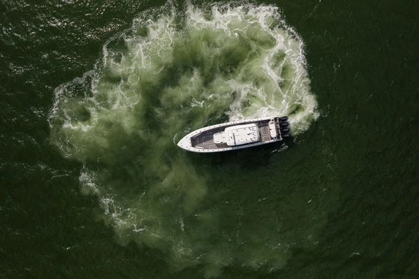 Nor-Tech 392 Super Fish Yacht For Sale