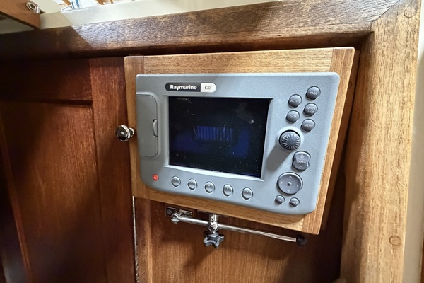 24ft Pacific Seacraft Yacht For Sale