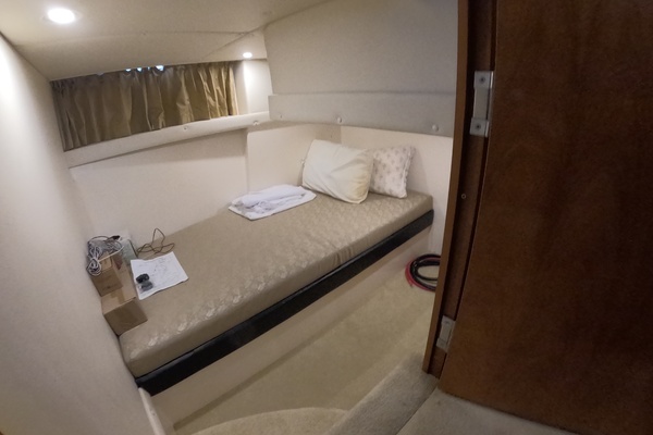 46ft Carver Yacht For Sale