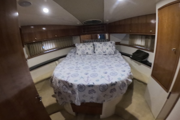 46ft Carver Yacht For Sale