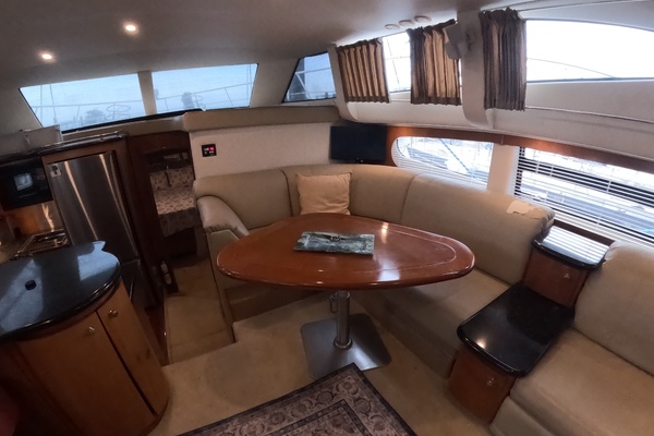46ft Carver Yacht For Sale