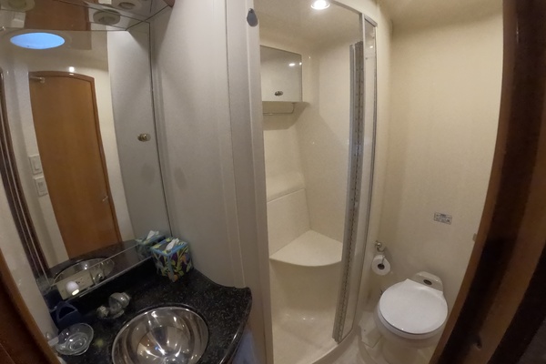 46ft Carver Yacht For Sale
