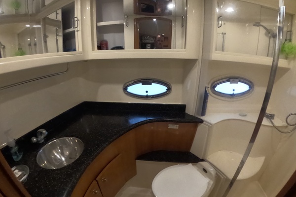 46ft Carver Yacht For Sale