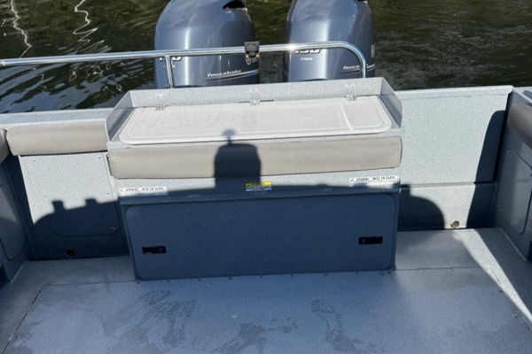 27ft KingFisher Yacht For Sale