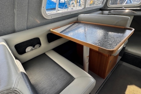 27ft KingFisher Yacht For Sale