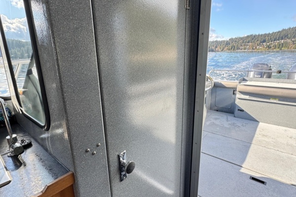27ft KingFisher Yacht For Sale