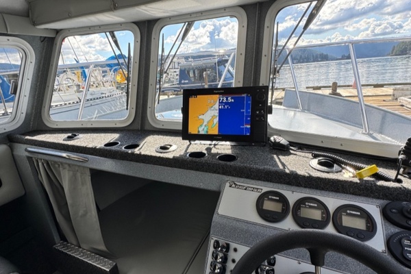 27ft KingFisher Yacht For Sale