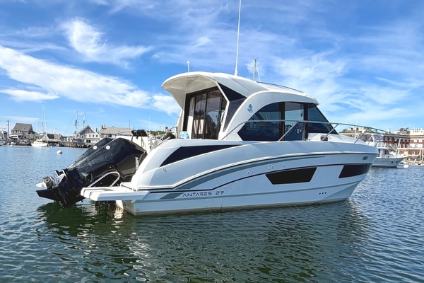 27ft Beneteau Yacht For Sale