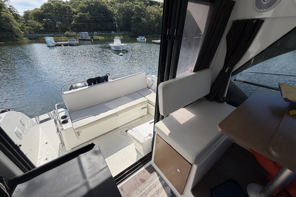 27ft Beneteau Yacht For Sale