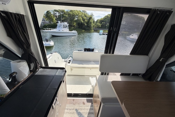 27ft Beneteau Yacht For Sale