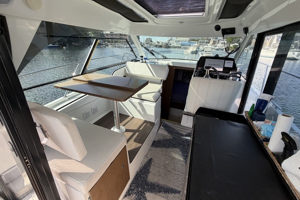 27ft Beneteau Yacht For Sale